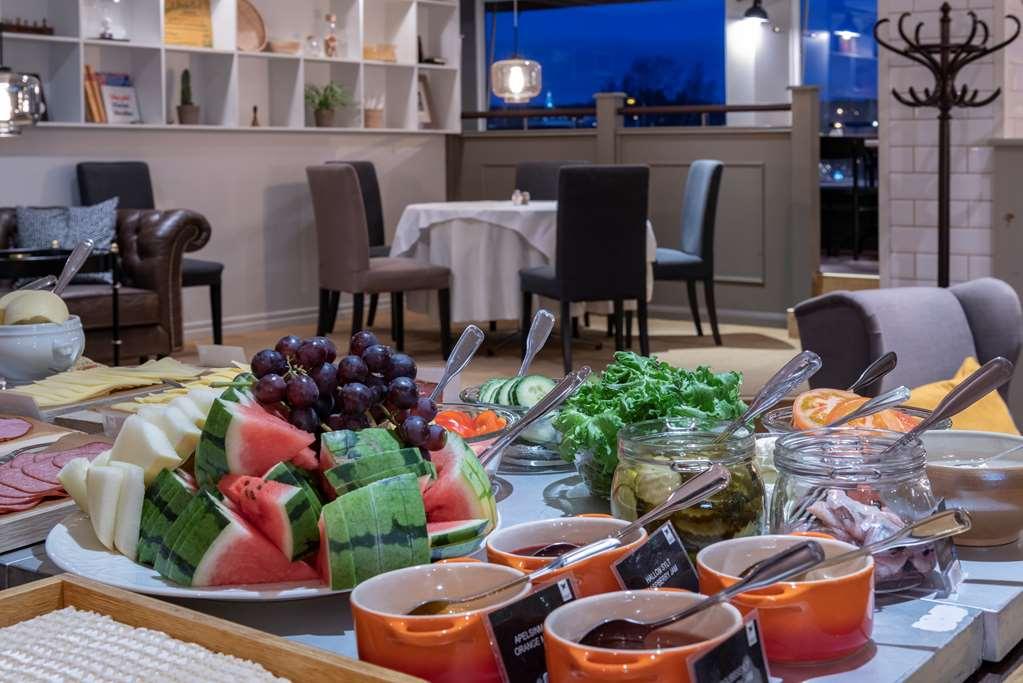 First Hotel Stadt Harnosand Restaurant photo